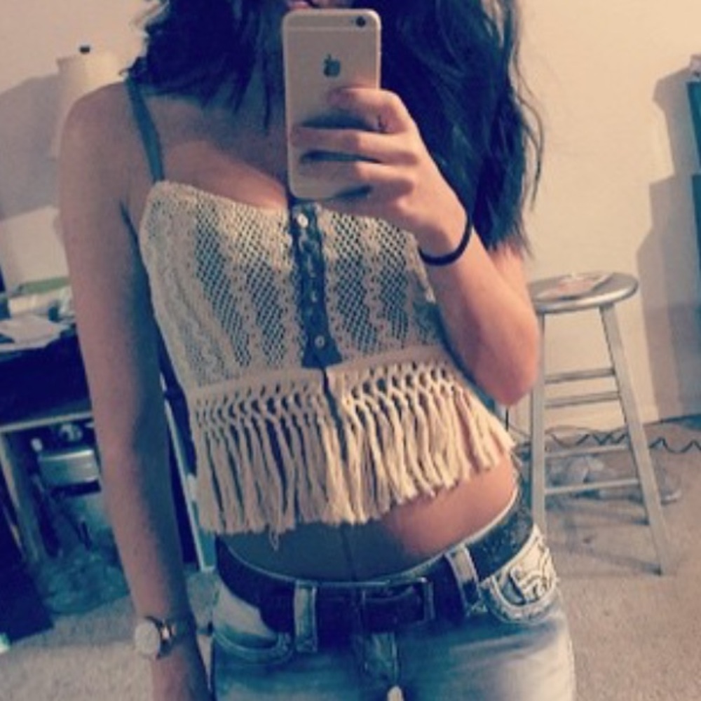 Fringe top with buttons